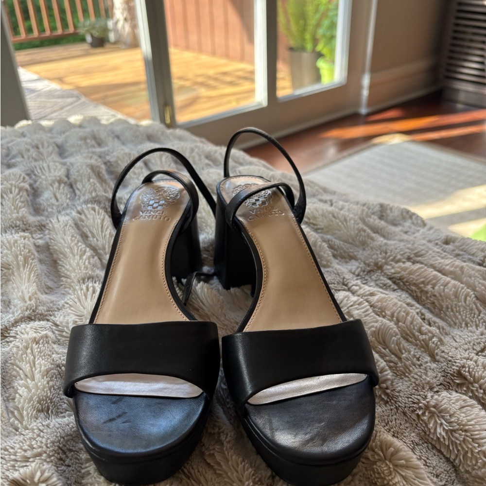 Vince Camuto Black Heels with Sleek Design